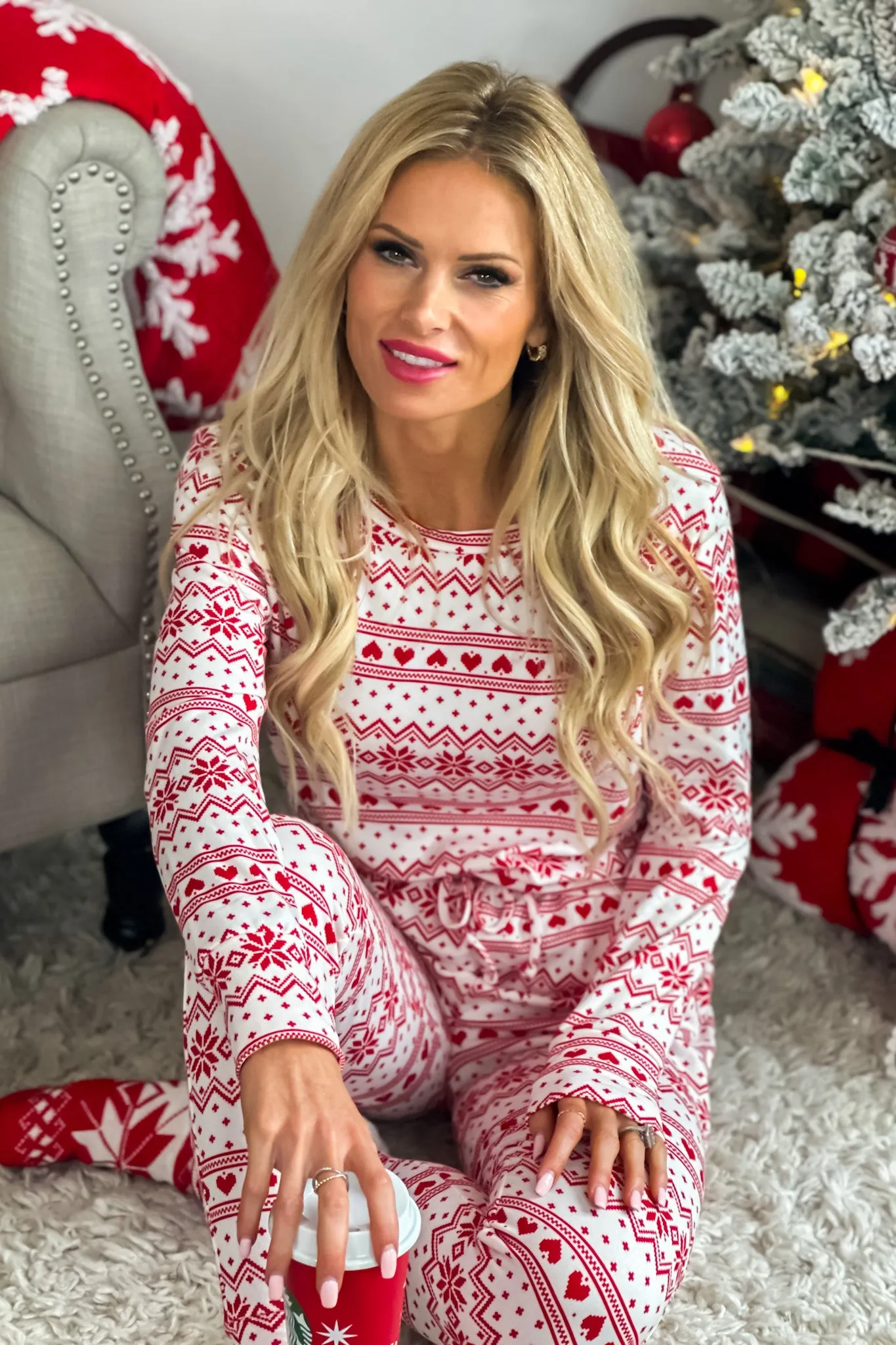 Holiday Snowflake Print Jogger PJ Set : Red/White